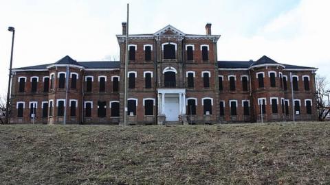 Century Manor - Century-Manor-Asylum31.jpg