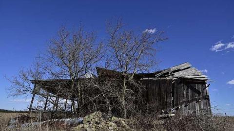 gone - Sarnia-Barn10.jpg