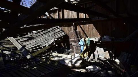 gone - Sarnia-Barn4.jpg