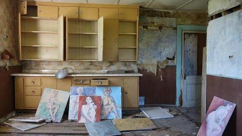 Tastefully Nude '16 - Naked-and-Afraid3.jpg