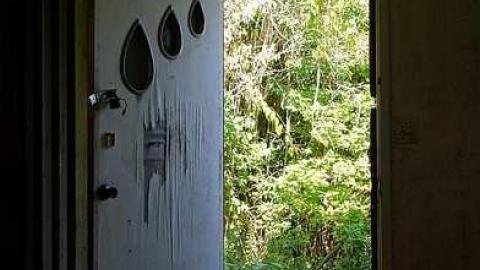 Tastefully Nude '16 - Naked-and-Afraid17.jpg