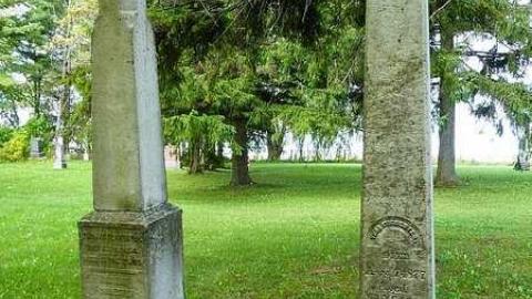 September '16 - North-Bruce-Cemetery5.jpg