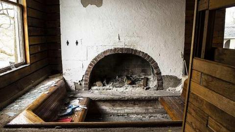 Life's a Party  - house2.jpg