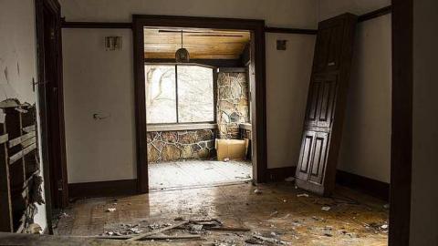 Life's a Party  - house7.jpg