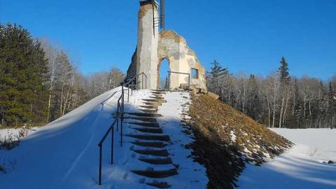 Szare Szeregi Monument - Szare-Szeregi-Monument2.jpg
