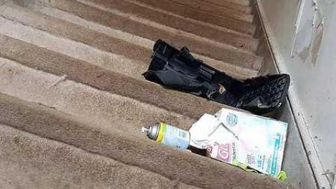 Cages and Toys - 20170326_184155.jpg