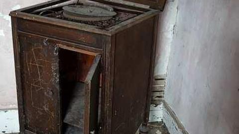 Wallpaper Gold '16 - Donald-Schenk-farm10.jpg