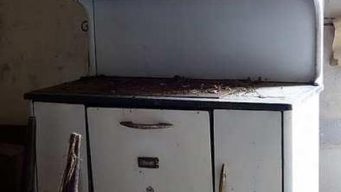 Wallpaper Gold '16 - Donald-Schenk-farm16.jpg