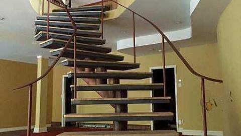 October '16 - Abandoned-Grow-Op-Mansion--Drug-Dealers-Mansion--King-City397.jpg