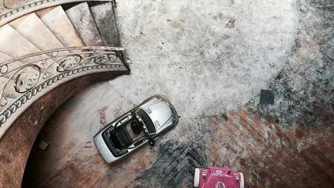 October '16 - Abandoned-Grow-Op-Mansion--Drug-Dealers-Mansion--King-City400.jpg