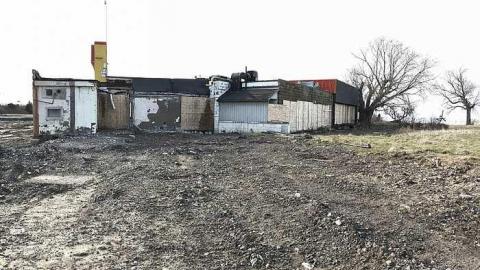 Fifth Wheel Truck Stop photo 4