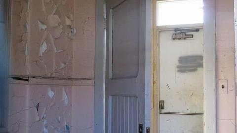 Sunny Day! - Century-Manor-Asylum144.jpg