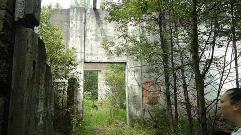 Depot Harbour  - Depot-Harbour-(ghost-town)9.jpg