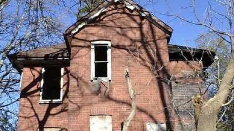 April 2017 - Beynon-House13.jpg