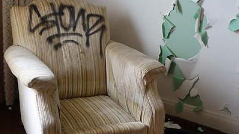 1 For 3 '17 - Mr.-and-Mrs.-Sauga47.jpg