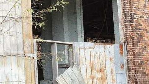 Waterfront Factory - Canadian-Bolt-and-Nut-Company35.jpg