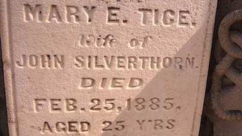 Death Hath No Sting - Summerville-Pioneer-Cemetery29.jpg