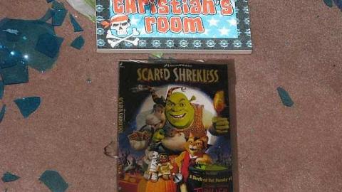 Poignant Memories - Someones-been-living-here46.jpg