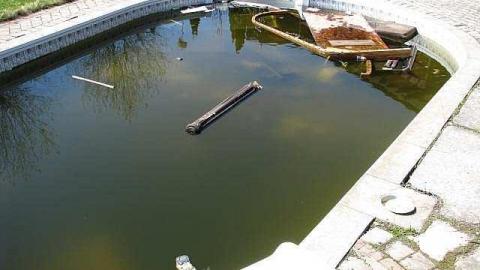 Poignant Memories - Someones-been-living-here69.jpg