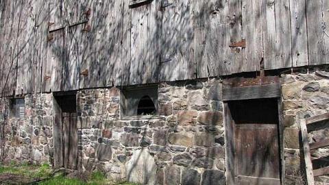 Poignant Memories - Someones-been-living-here49.jpg