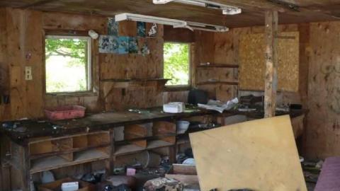 Shop & Barn - Fireplace-Villa32.jpg