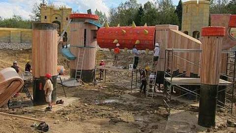 Construction Photos - Abandoned-Splatalot-Game-Show108.jpg