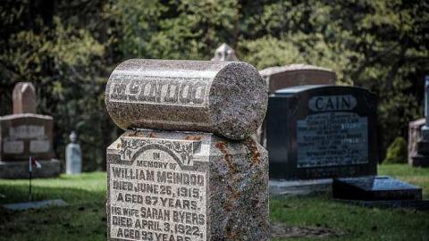 Pontypool Cemetery photo 5