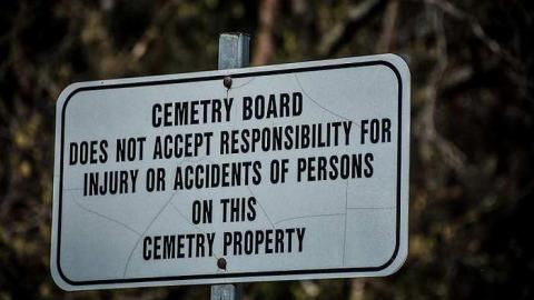 Pontypool Cemetery photo 3