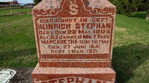 Charles Was In Charge - Brodhagen-Pioneer-Cemetery17.jpg