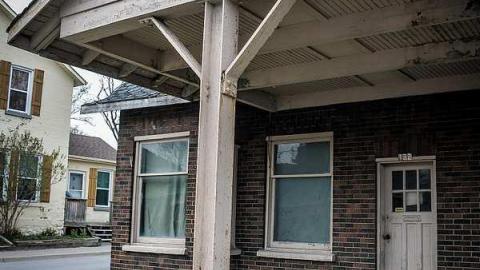 Today - Bartletts-Shell-Gas-Station10.jpg