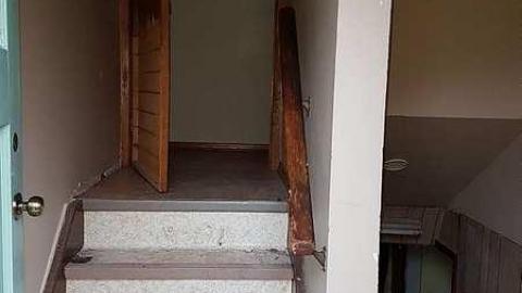 Another Abandoned Bungalow photo 5