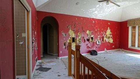 Greatest Dad Alive '17 - Someones-been-living-here107.jpg