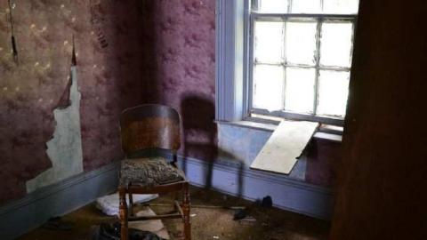 Aug. 2011 - Ingersoll-Farmhouse40.jpg