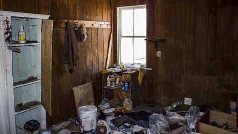 The Pony Wall - Who-Owns-These-Memories115.jpg