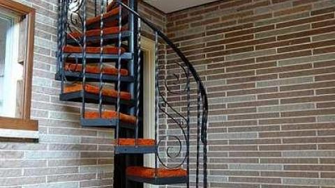 Spiral AA '17 - Out-on-the-Town49.jpg