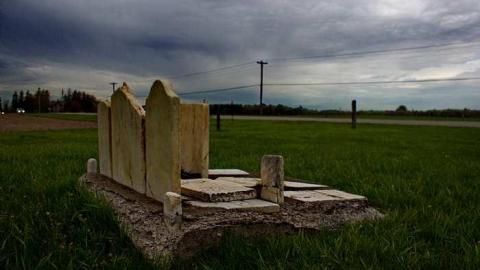Hidden History - Thamesford-Pioneer-Cemetery17.jpg