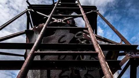 Smallest entrance  - Linseed-Factory622.jpg