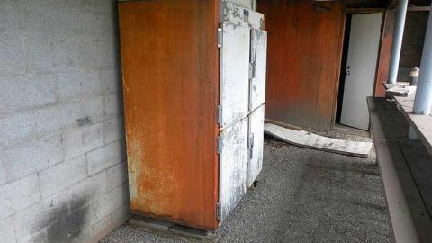 No more emisions - Car-shop3.jpg