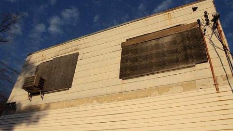 Old Garage in Gravenhurst - Old-Gravenhurst-Garage6.jpg