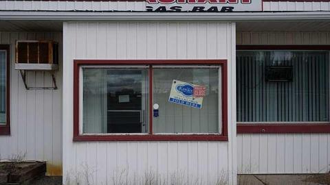 Transport Cafe - Ran-Empty5.jpg