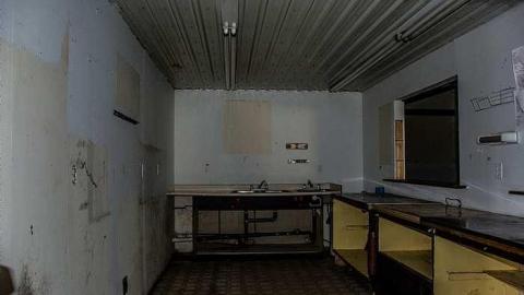 Flea Market - n-0-11.jpg