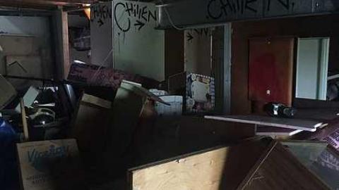 The Mechanic's Shop - u-IMG_5896.jpg