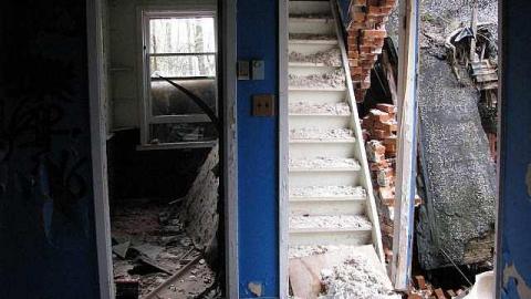 Collapsible Living - Television-Keene-TwoForOne15.jpg