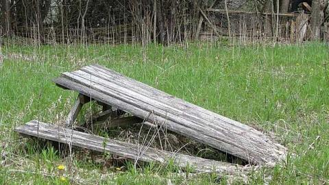 Collapsible Living - Television-Keene-TwoForOne19.jpg