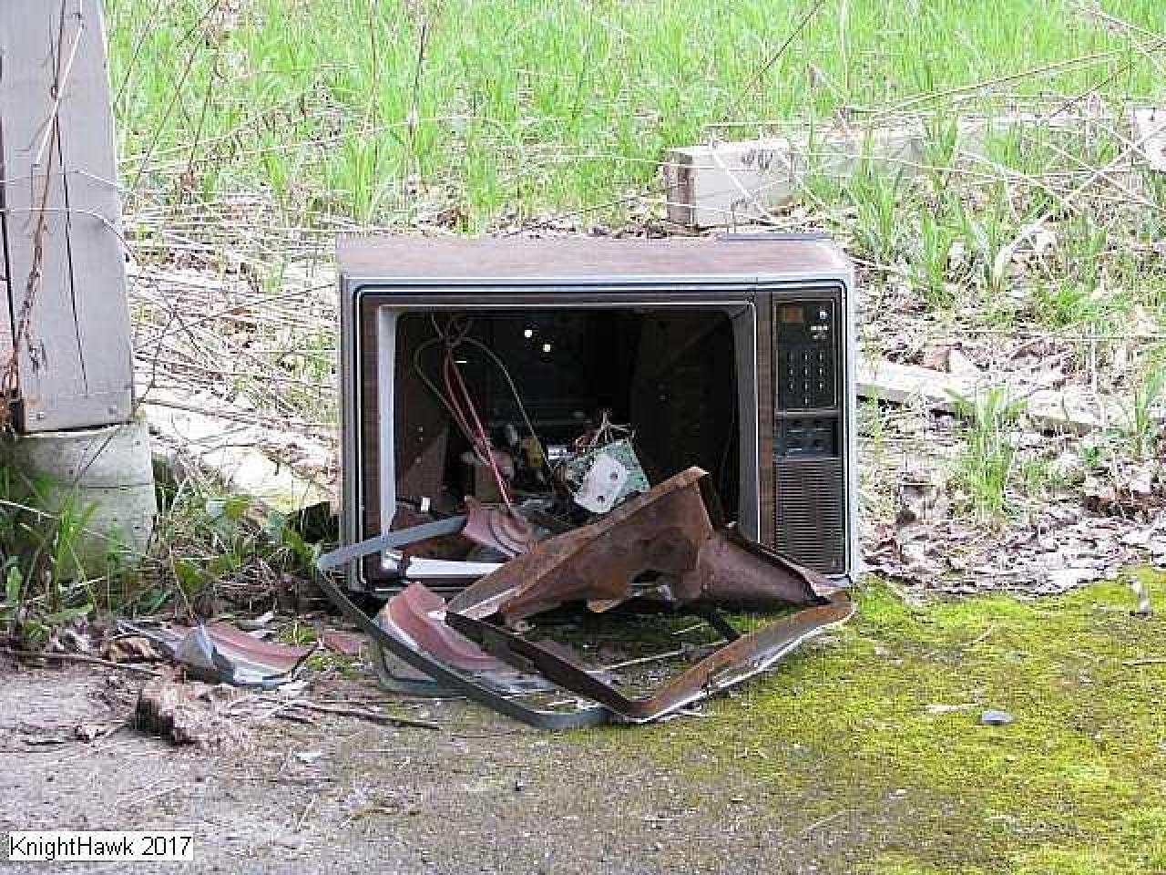 Collapsible Living - Television-Keene-TwoForOne21.jpg