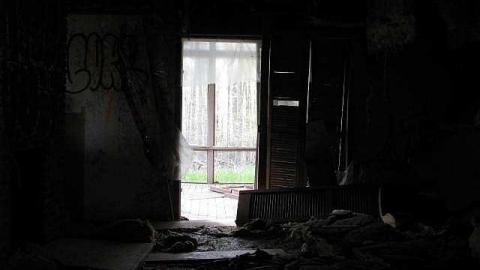 Collapsible Living - Television-Keene-TwoForOne41.jpg