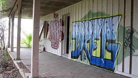 Collapsible Living - Television-Keene-TwoForOne27.jpg