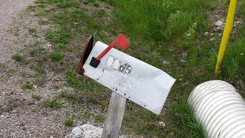 Collapsible Living - Television-Keene-TwoForOne11.jpg