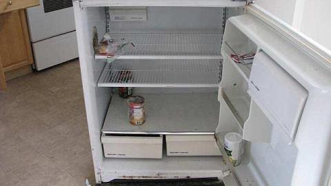 TV & Vodka - Athol-Home15.jpg