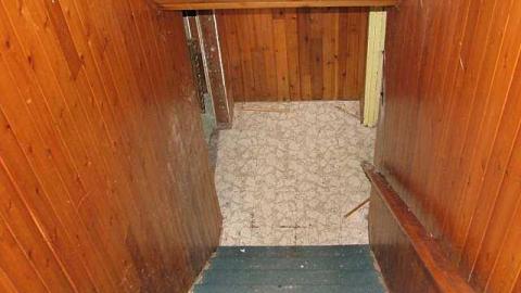 Left Town - Out-on-the-Town-Pt.-210.jpg